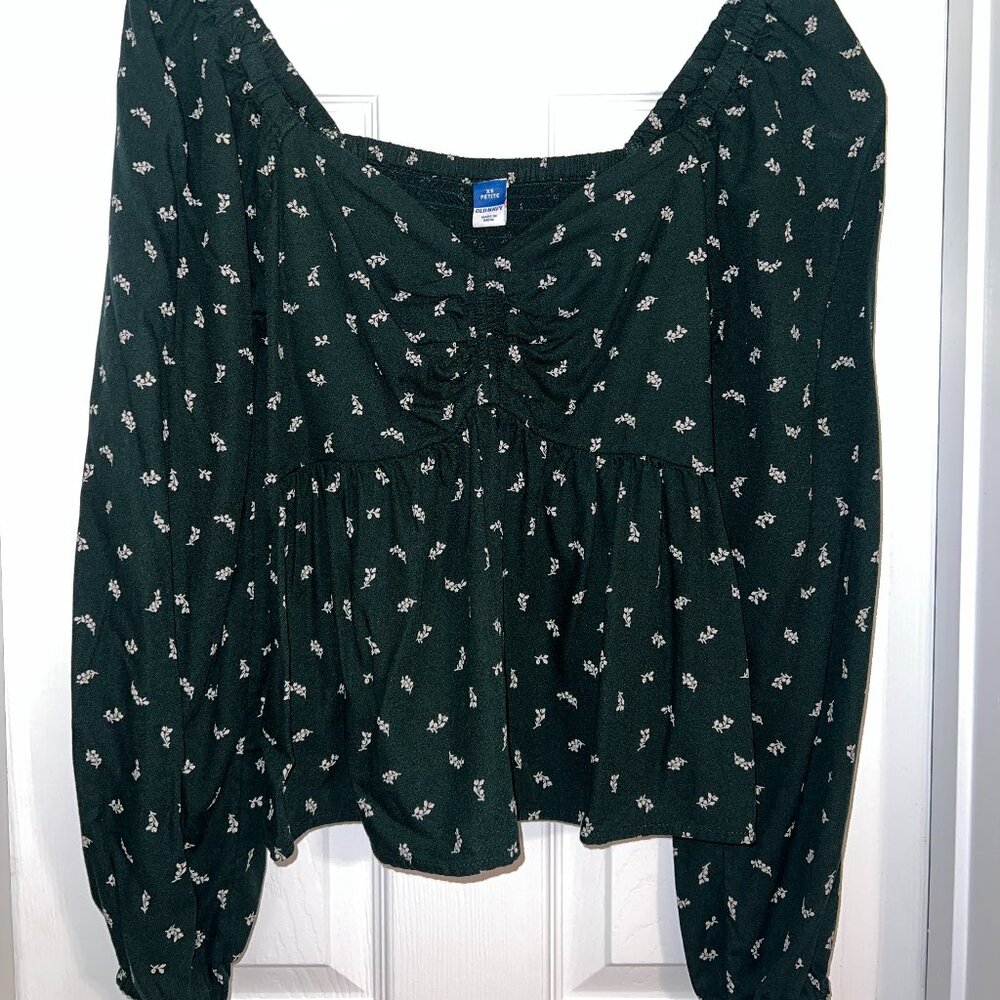 Old Navy Patterned Shirred Crepe Top